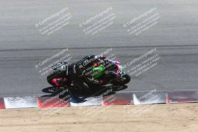 media/Jun-26-2022-CRA (Sun) [[122d0e5426]]/Race 13 (Expert 1000 Superbike)/Start Finish/